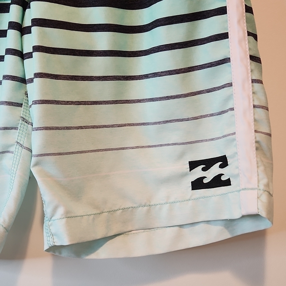 Billabong Swim Trunks Swimming Shorts Men's Size Large Green/White NICE!! - Picture 4 of 9